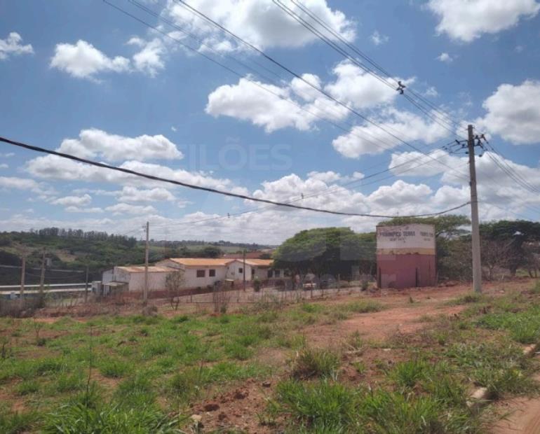 ALFENAS/MG - Frigorífico com terreno de 11.428,00m² no Córrego do Pântano IMÓVEIS | MG, localizado em Alfenas - MG