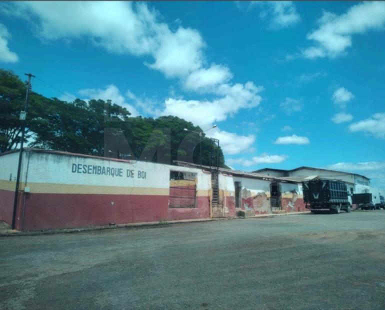 ALFENAS/MG - Frigorífico com terreno de 11.428,00m² no Córrego do Pântano IMÓVEIS | MG, localizado em Alfenas - MG