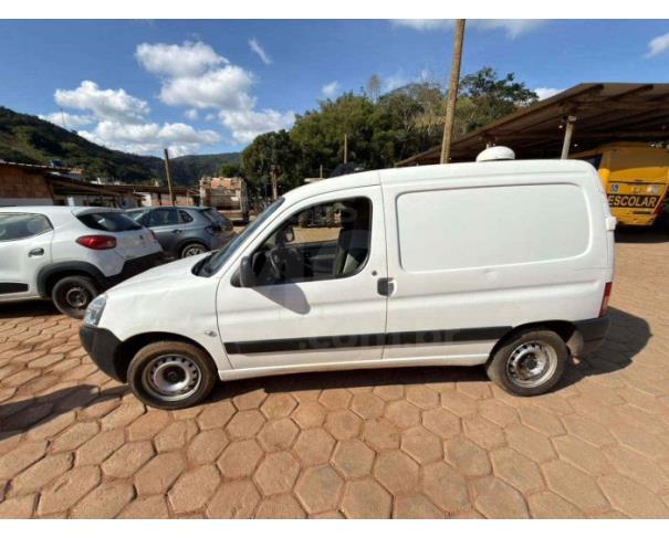 Foto de CARMÉSIA/MG - Caminhonete Citroen Berlingo All A, 2018/2019, FLEX 