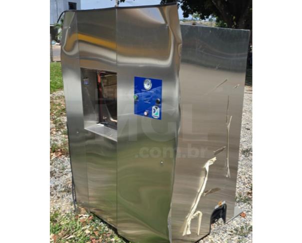 Foto de COCALZINHO DE GOIÁS/GO - Lote composto por 05 autoclaves em INOX Universal.