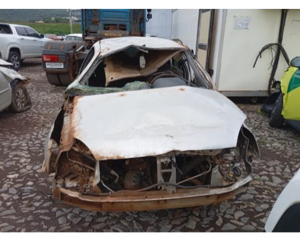 Foto de ITAÚNA/MG- RENAULT CLIO CAM1016VH 2010/2011 BAIXADO SUCATA- PA12510