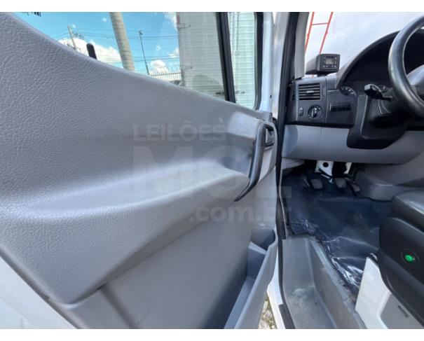Foto de ITAÚNA/MG- VAN MERCEDES BENZ 415 CDI  SPRINTER M 16 LUGARES 2019/2019 -PA12354
