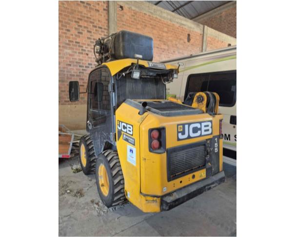 Foto de MORRO DA FUMAÇA/SC - Mini carregadeira JCB MOD: 155, NS: 23F17S
