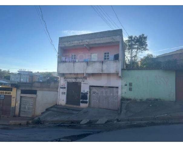 Foto de ESMERALDAS/MG — Casa com 2 quartos (F8444404336826)