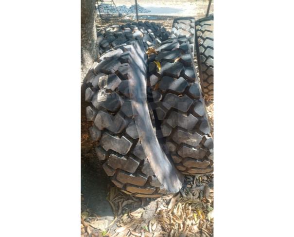 Foto de ITAÚNA/MG - 10 UNIDADES - PNEUS MICHELAN 1400 R25 ALTA LONAGEM - PA13055