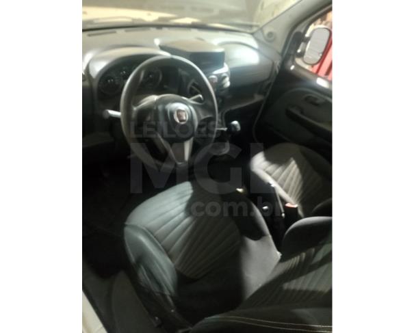Foto de DOURADOQUARA/MG - CARRO - Fiat Doblo Essence 1.8, 2016 / 2016