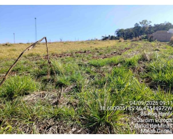 Foto de PATOS DE MINAS/MG - Lote urbano com área de 9.757,28 m², localizado no bairro Morada da Serra