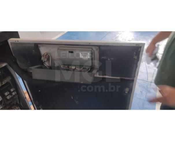 Foto de CONTAGEM/MG-COMPRESSOR DE AR FS CURTIS SE12 AERA1230