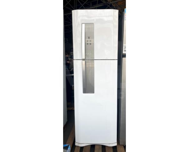 Foto de ITAÚNA/MG - REFRIGERADOR DF44