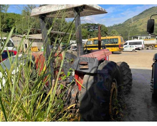 Foto de ADRIANÓPOLIS/PR - Trator Agrícola Massey Ferguson, modelo 275