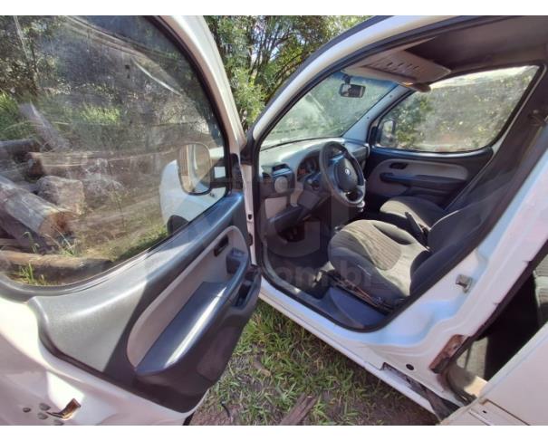 Foto de SANTA TEREZA/RS - CARRO - Fiat Doblo Essence 1.8, 2012/2013