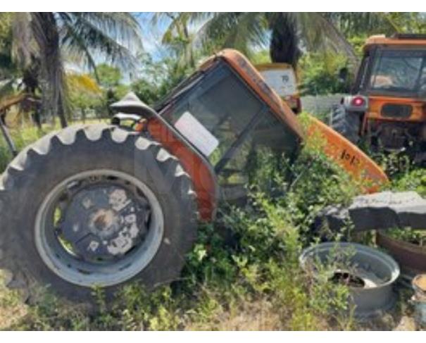 Foto de CAMPO DOS GOYTACAZES/RJ-Trator Agrícola Budny,modelo 10540