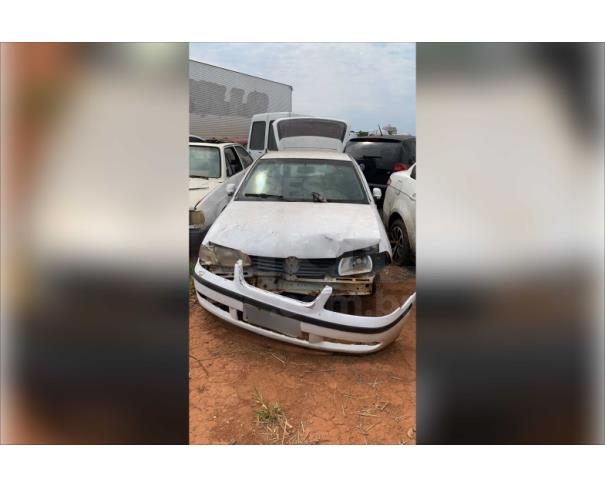 Foto de GOIÂNIA/GO - VW GOL 16V - SUCATA - 2000/2000 