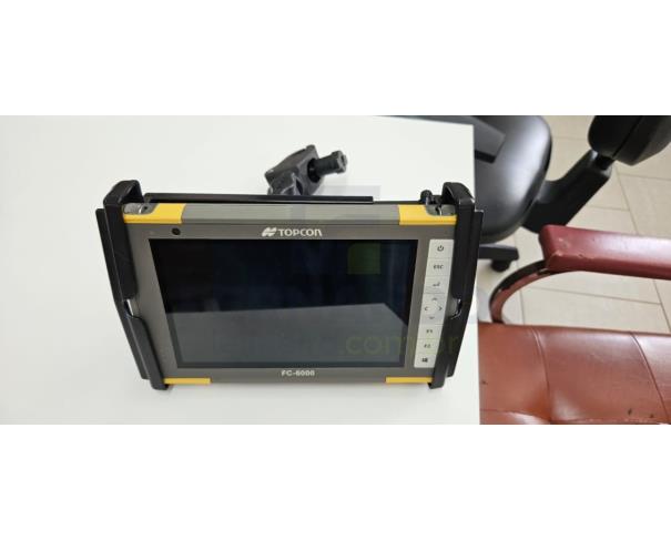 Foto de CASTRO/PR - Topcon HiPer VR - utilizado em levantamentos topográficos