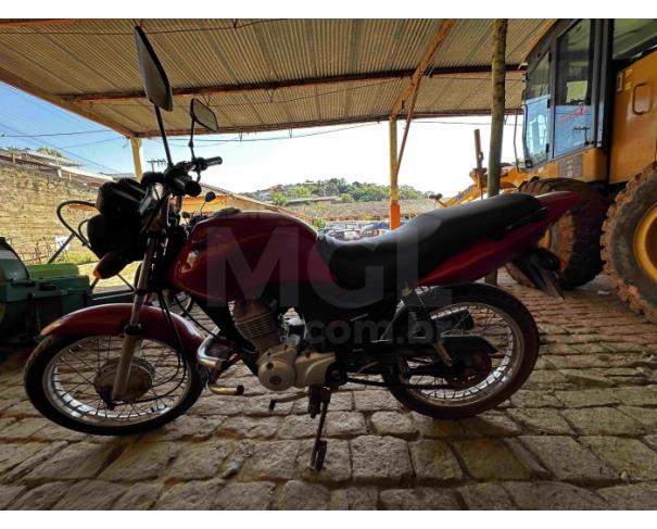 Foto de PIRAPETINGA/MG - Motocicleta Honda/ CG 125 FAN KS, 2010/2011, GASOLINA 