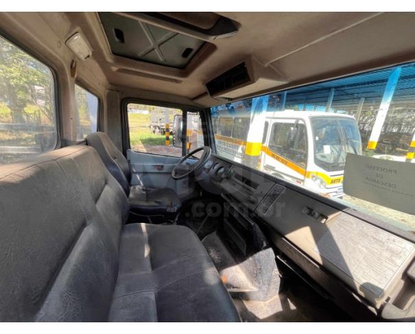 Foto de RIO DE JANEIRO/RJ- VTNE CAMINHÃO EMP GE LA1418/51 5T 4X4 MERCEDES-BENZ