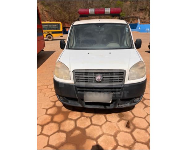 Foto de SÃO PEDRO DOS FERROS/MG - CARRO - Fiat Doblo Ambulância, 2011/2012