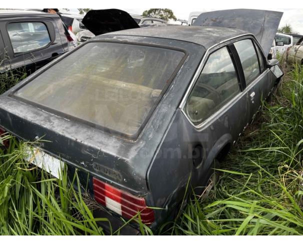 Foto de JUNDIAÍ/SP-VEÍCULO CONSERVADO SEM MOTOR-GM/MONZA SL/E-1982/1983