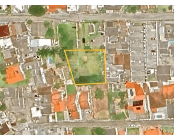 Foto de FLORIANÓPOLIS/SC - Terreno com 823,54 m² na Cachoeira do Bom Jesus