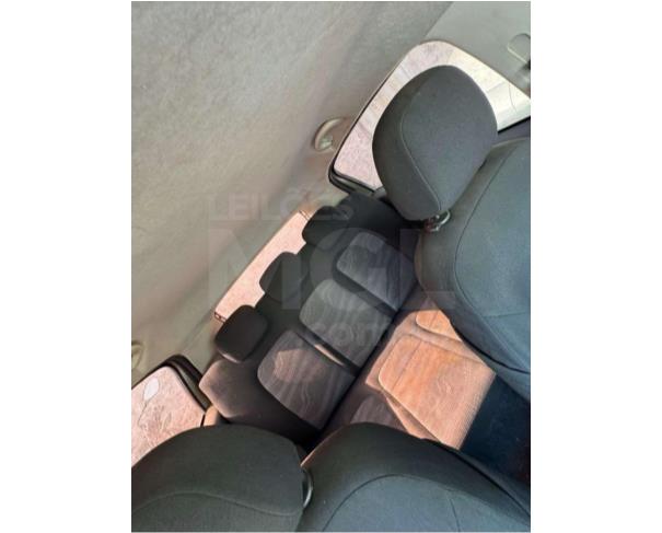 Foto de JUSSARA/GO - FIAT PUNTO ATTRACTIVE - CIRCULÁVEL - 2011/2011 - SN0000226