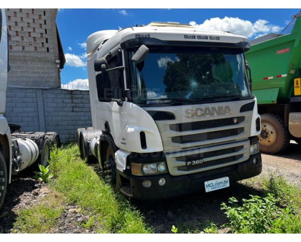 Foto de ITAÚNA/MG - CAMINHÃO SCANIA/P 360 A6X2 CABINE ESTENDIDA 201/2014 - SC1046