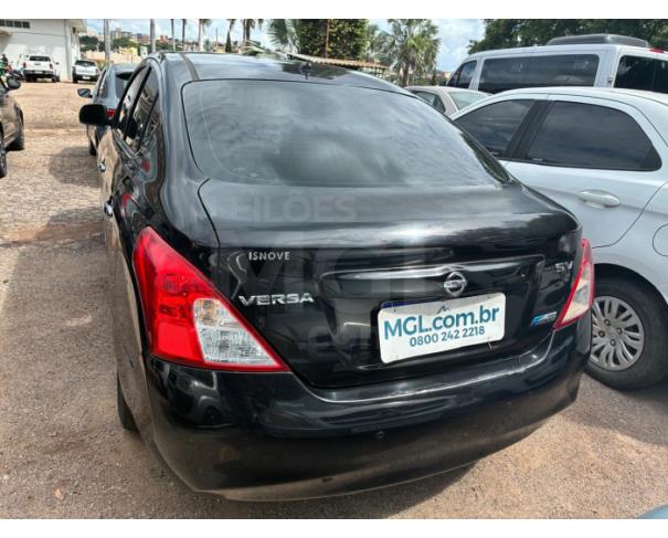 Foto de ITAÚNA/MG - NISSAN VERSA 16 SV - ANO: 2014/2014 - B1022