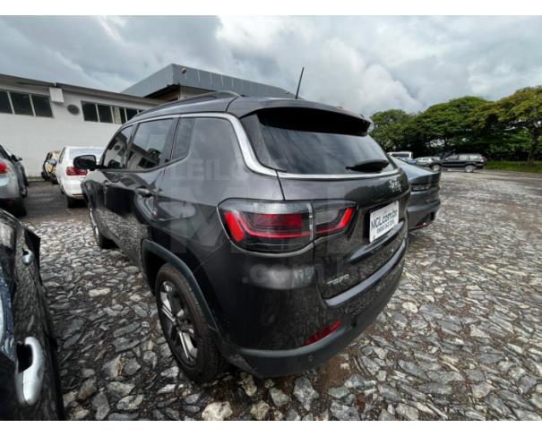Foto de ITAÚNA/MG- JEEP COMPASS LONG TF 2024/2024- PA12848