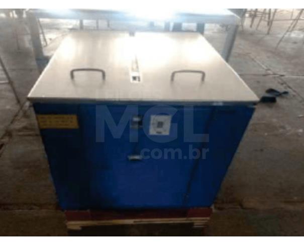 Foto de ITAÚNA/MG - Máquina arqueadora, pneumática