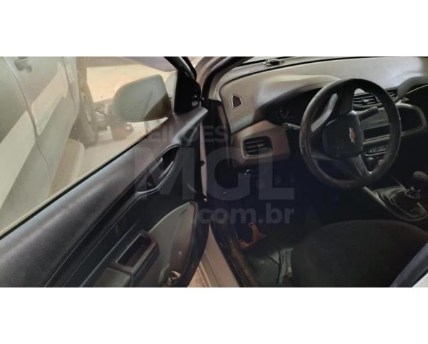 Foto de IÚNA/ES - CARRO - Chevrolet ONIX, 2017/2018