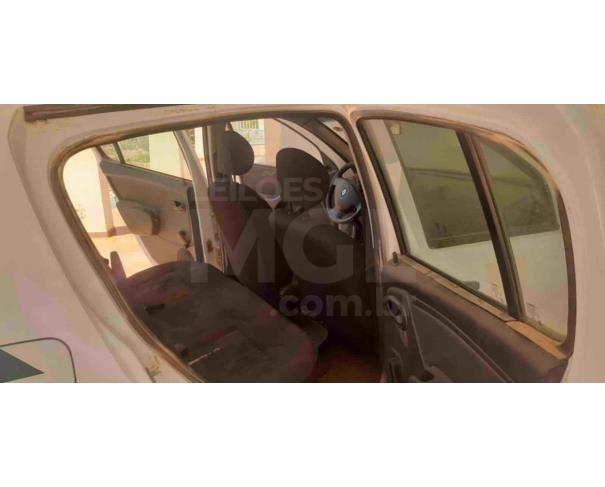Foto de TEÓFILO OTONI/MG - Renault Sandero, 2014/2014, FLEX 