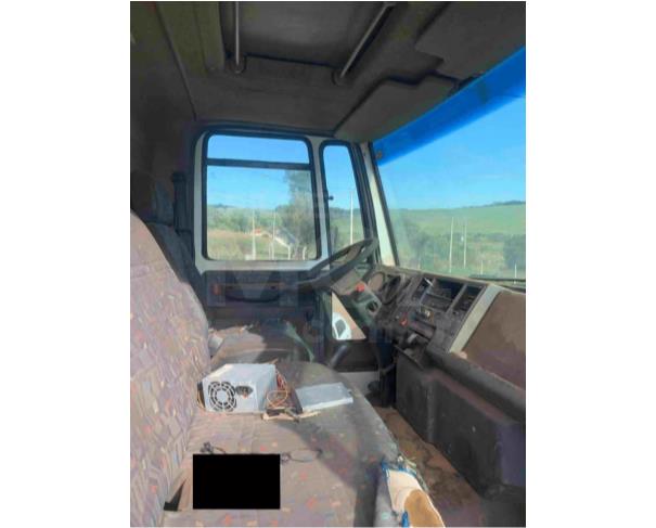Foto de PARDINHO/SP - Caminhão Ford/Cargo 712, 2010/2010, DIESEL 
