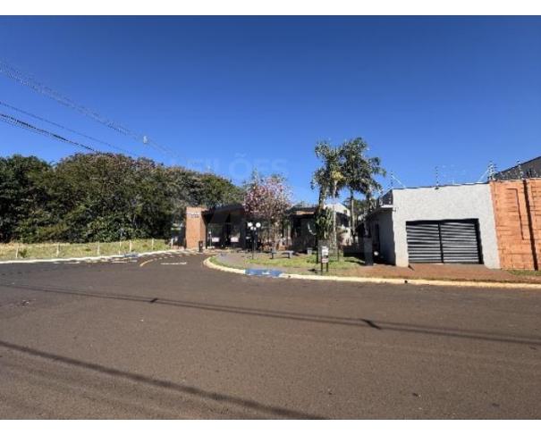 Foto de RIBEIRAO PRETO/SP — Casa com 3 quartos (1444420089465)