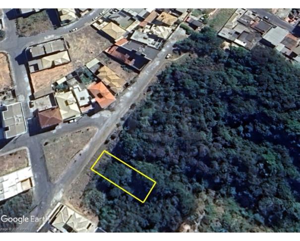 Foto de CONSELHEIRO LAFAIETE/MG - Lote nº 27 da quadra 3 com 300,00m² no Bairro Jardim Cachoeira