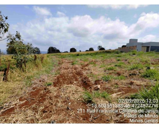 Foto de PATOS DE MINAS/MG - Lote urbano com área de 4.076,74 m², localizado na Rua Luiz de Santa Teresinha, bairro Morada da Serra 