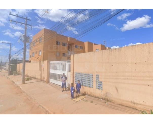 Foto de ÁGUAS LINDAS DE GOIÁS/GO — Apartamento no Manoes Por Do Sol
