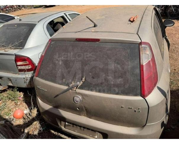 Foto de JUSSARA/GO - FIAT PUNTO ATTRACTIVE - CIRCULÁVEL - 2011/2011 - SN0000226