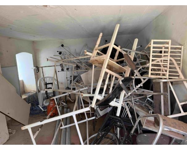 Foto de TIROS/MG - LOTE COMPOSTO POR MÓVEIS, EQUIPAMENTOS, ELETRÔNICOS E BENS DIVERSOS