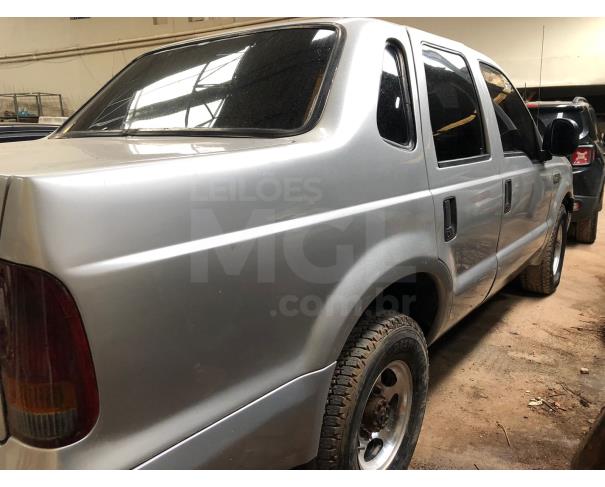 Foto de Itaúna - FORD / F 250 TROPICAL F - Ano 2001/2001 - P72202