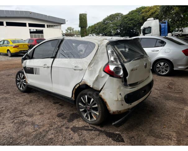Foto de ITAÚNA/MG- FIAT PALIO SPORTING 1.6 2015/2015- PA13114