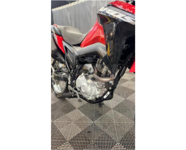 Foto de ITAÚNA/MG- HONDA NXR 160 BROS CBS 2025/2025 - PA13229