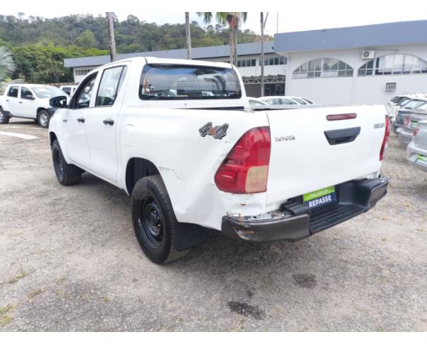 Foto de ITAÚNA/MG- TOYOTA HILUX CDLOWM4FD ANO 2024/20214- PA13222