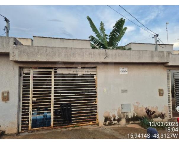 Foto de SANTO ANTÔNIO DO DESCOBERTO/GO — Casa com 2 quartos 1 Vaga na Garagem (F8444426530102)