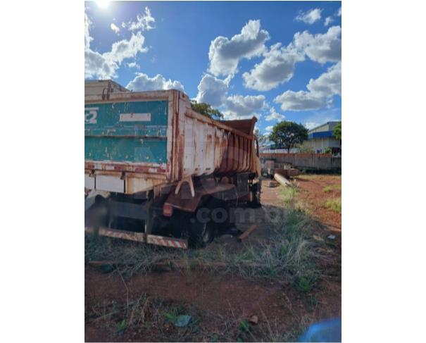Foto de DOURADOQUARA/MG - Caminhão  - VW 26.280 CRM 6X4, 2013 / 2014