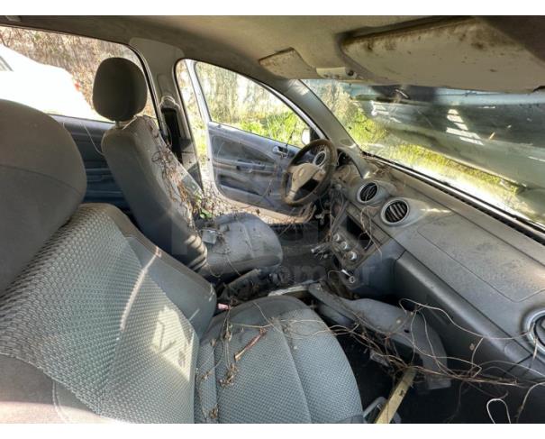 Foto de RIO DAS OSTRAS/RJ - VW GOL 1.6 POWER