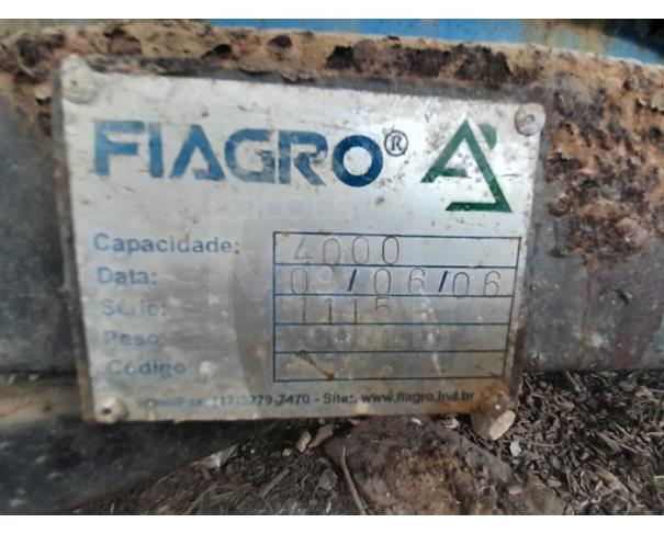 Foto de RIO DAS OSTRAS/RJ - CARRETA AGRICOLA, MOD. TANQUE, MONO BLOCO, COM PLATAFORMA E BOMBA DE ABASTECIMENTO