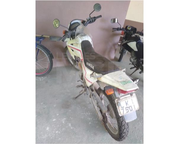 Foto de RIO DAS OSTRAS/RJ - MOTOCICLETA HONDA XR 250 TORNADO