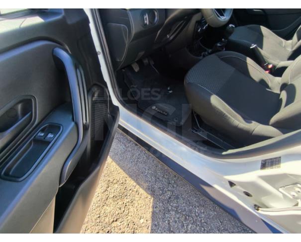 Foto de ITAÚNA/MG- RENAULT OROCH PRO 1.6 FLEX 16V MEC 2022/2023- PA13053