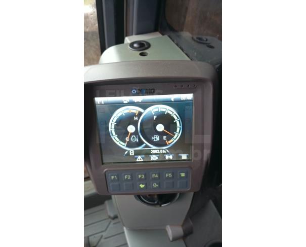 Foto de ENGENHO VELHO/RS - Escavadeira Hidráulica sobre Esteiras XCMG, modelo XE150BR, ano 2021, cabine fechada, motor diesel, equipada com lança hidráulica e caçamba de escavação