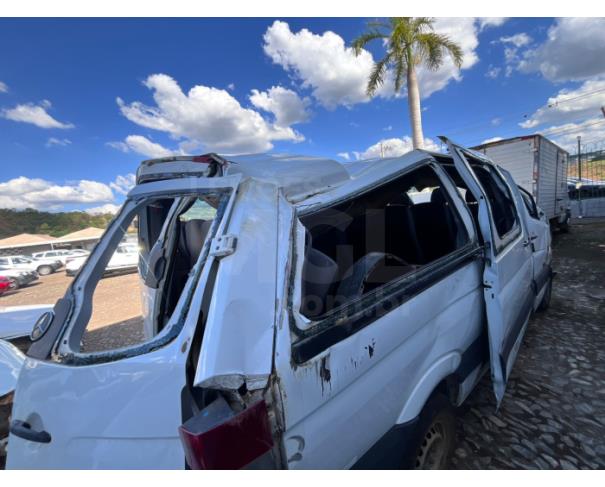 Foto de ITAÚNA/MG- VAN MERCEDES BENZ 415 CDI  SPRINTER M 16 LUGARES 2019/2019 -PA12354