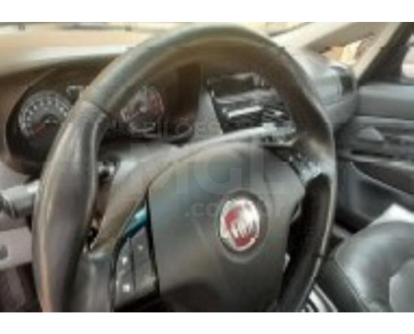 Foto de CRUZÁLIA/SP - FIAT/LINEA ABSOL. 1.8 DL, 2013/2014, FLEX 